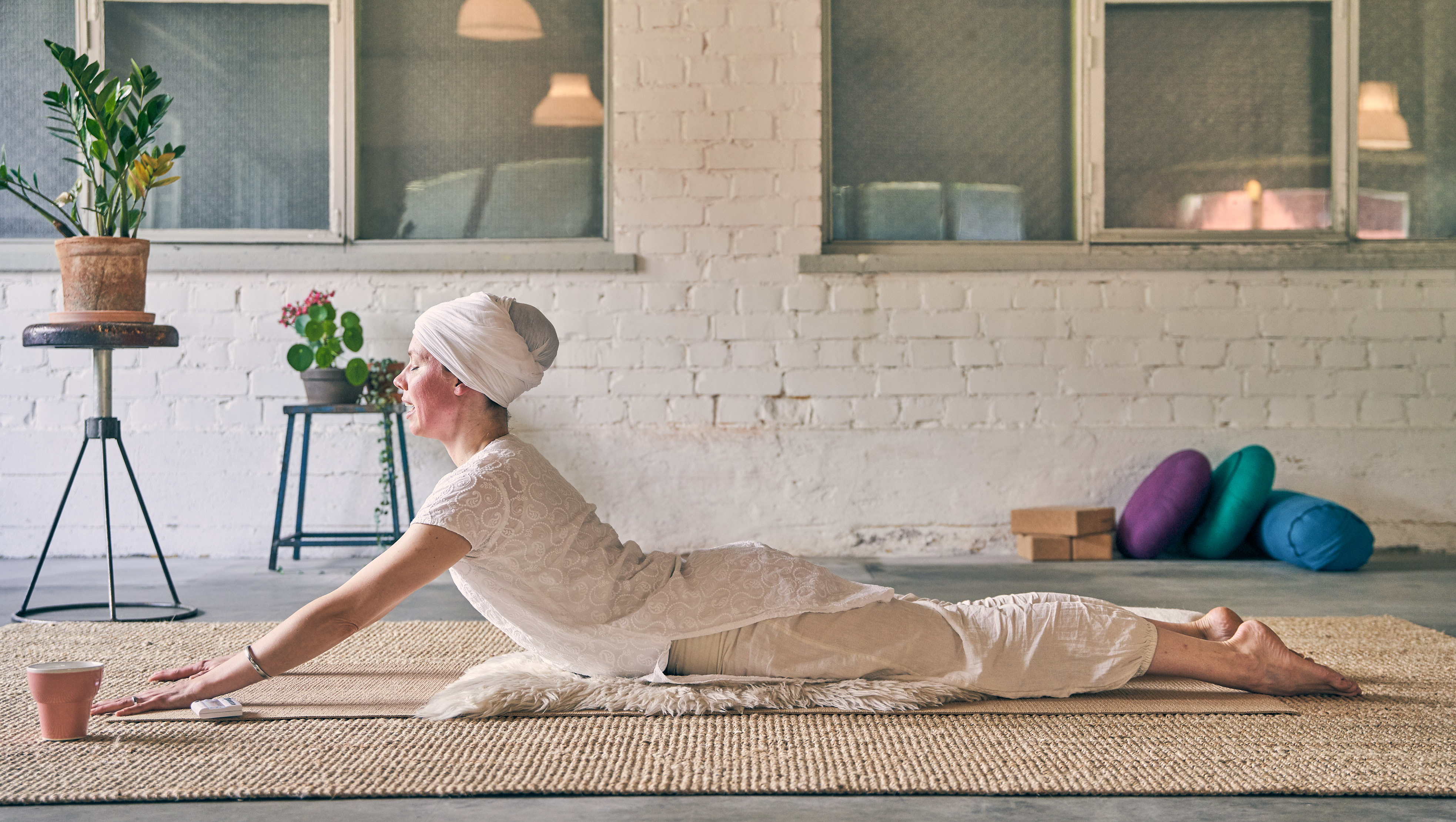 _7R372010698_yoga_v1